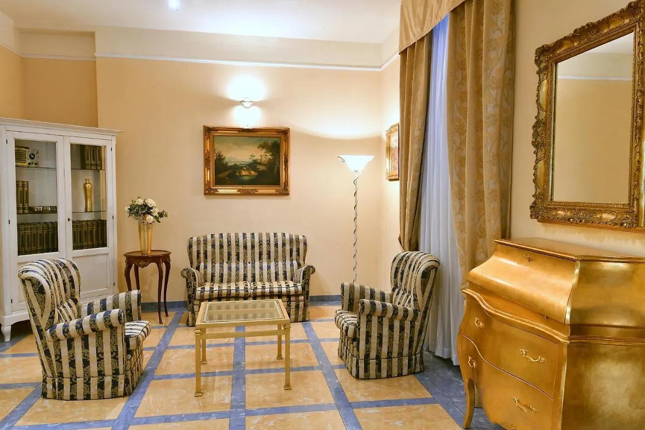 מונטה קטיני טרמה Hotel Butterfly 3*, מונטה קטיני טרמה