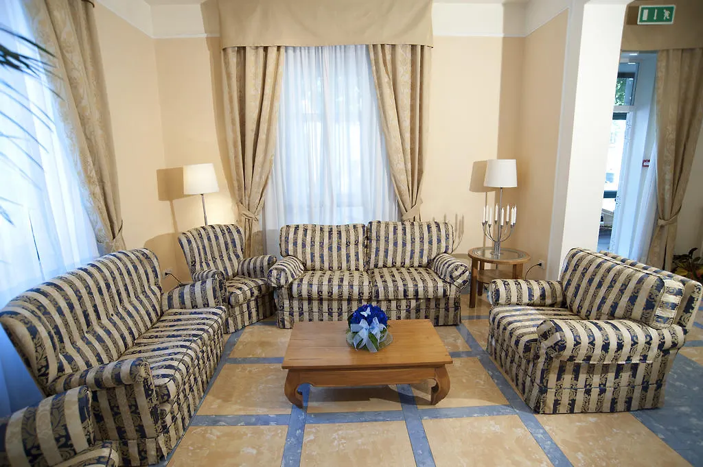 Hotel Butterfly Montecatini Terme 3*,  Italien