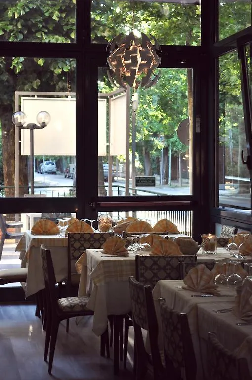 Hotel Butterfly Montecatini Terme Italien